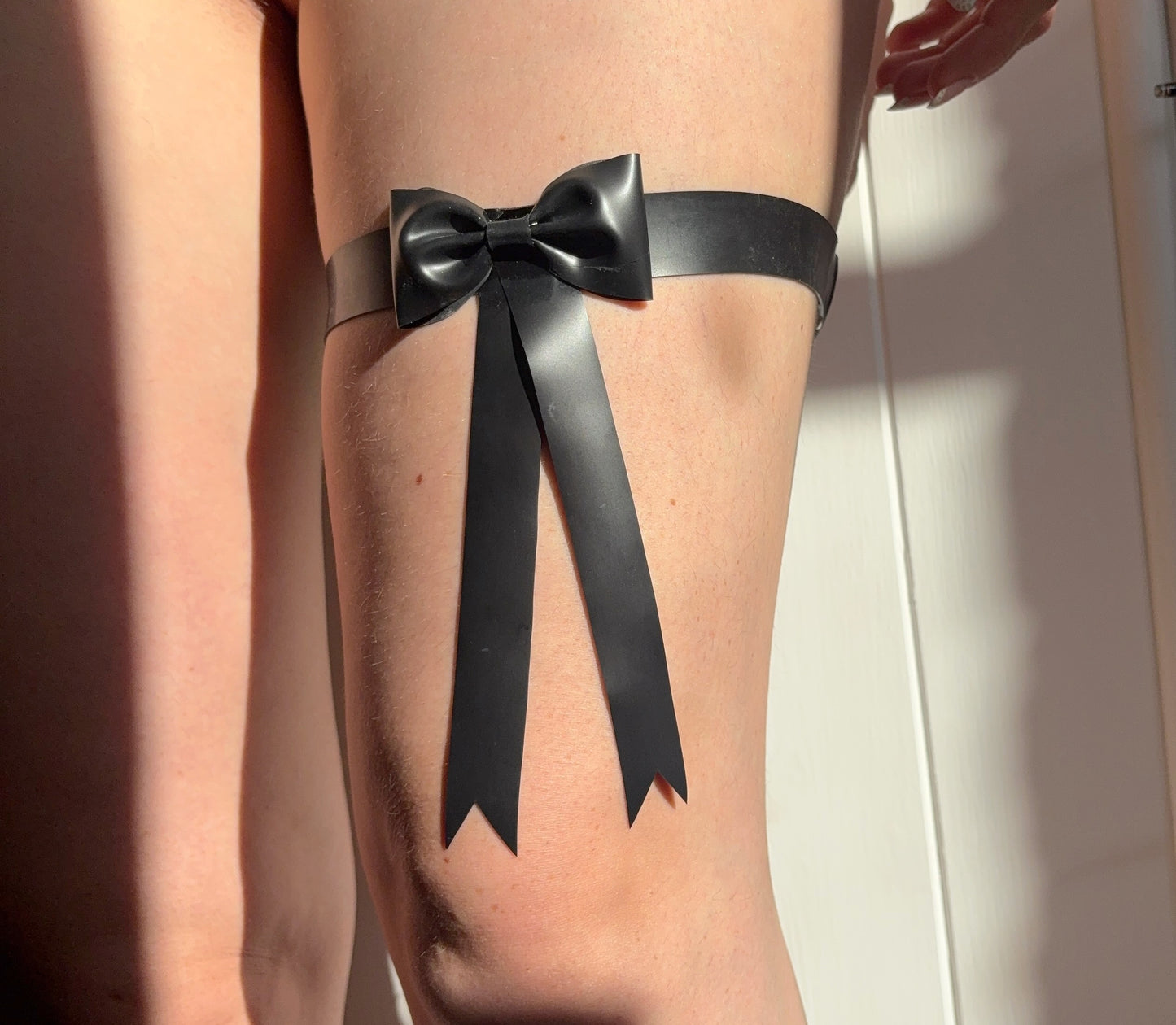 Latex Garter Band with Bow