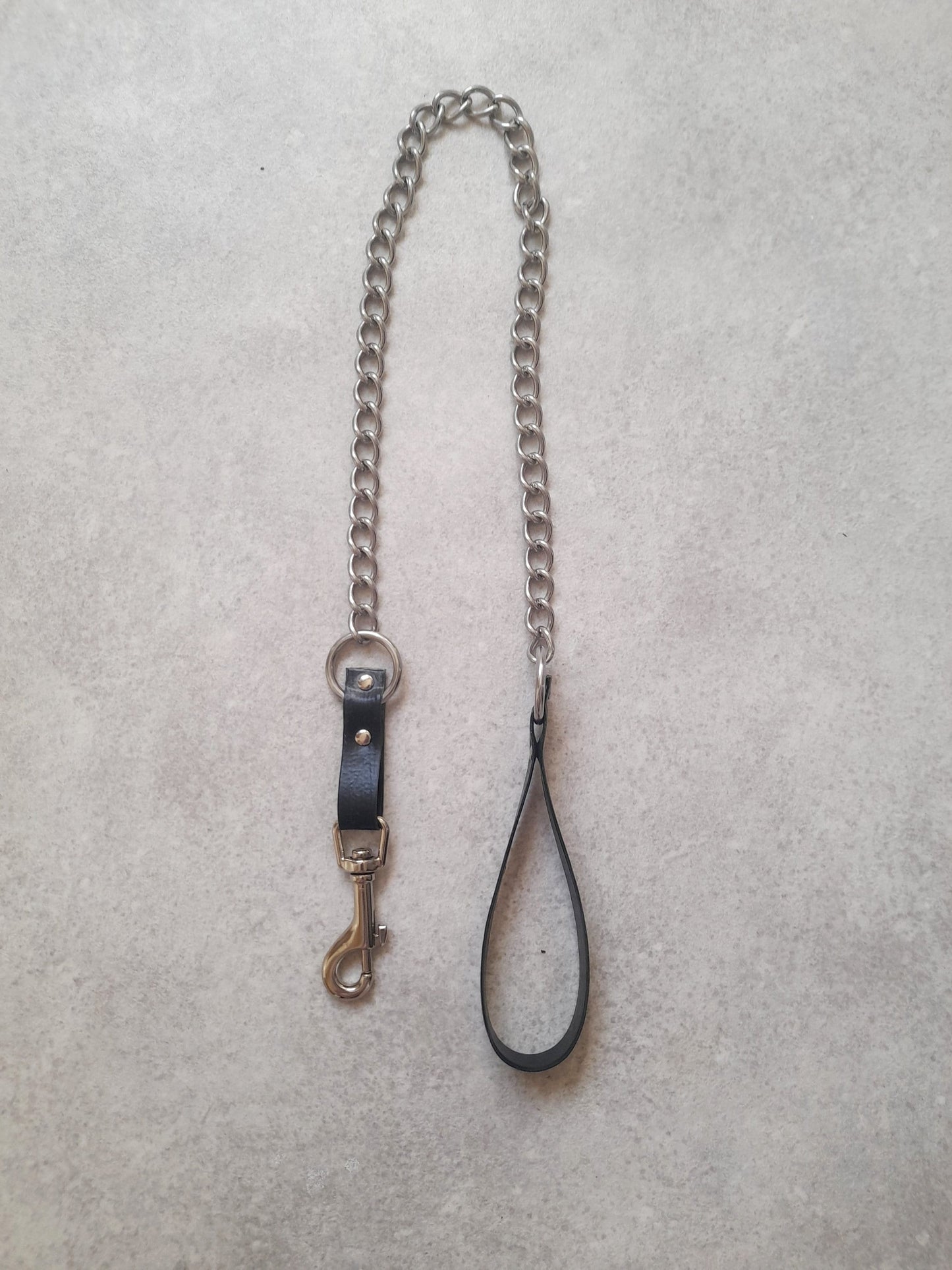 Leash
