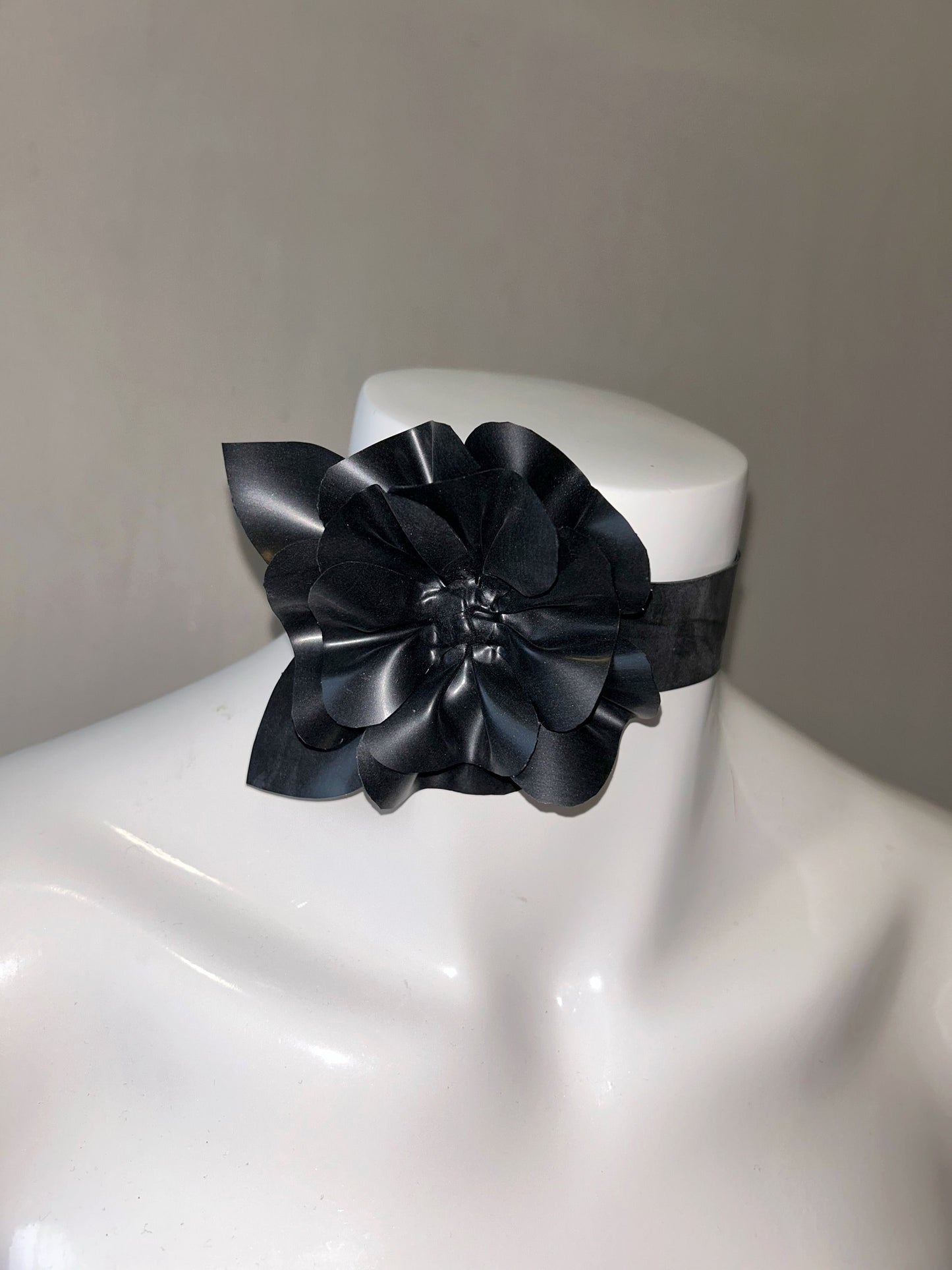 Flower Choker