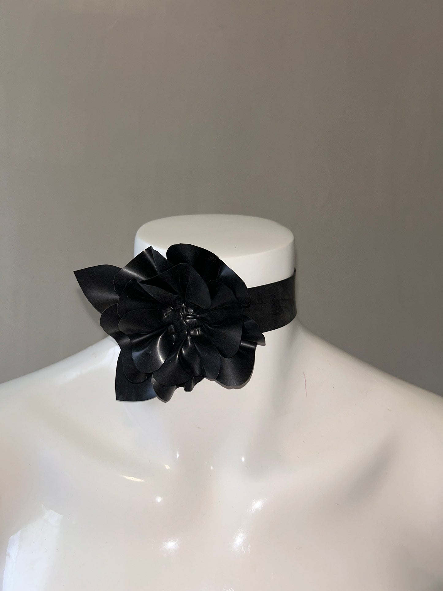 Flower Choker