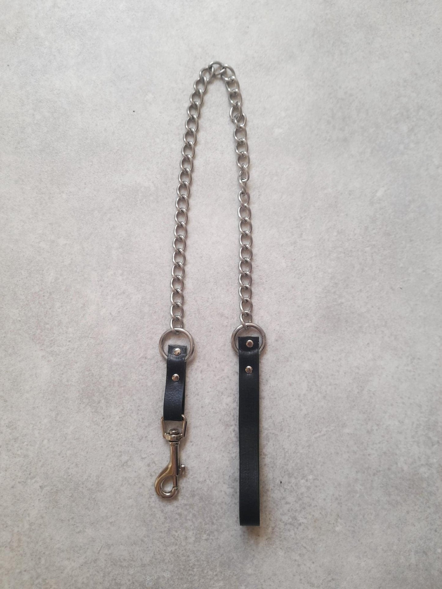 Leash